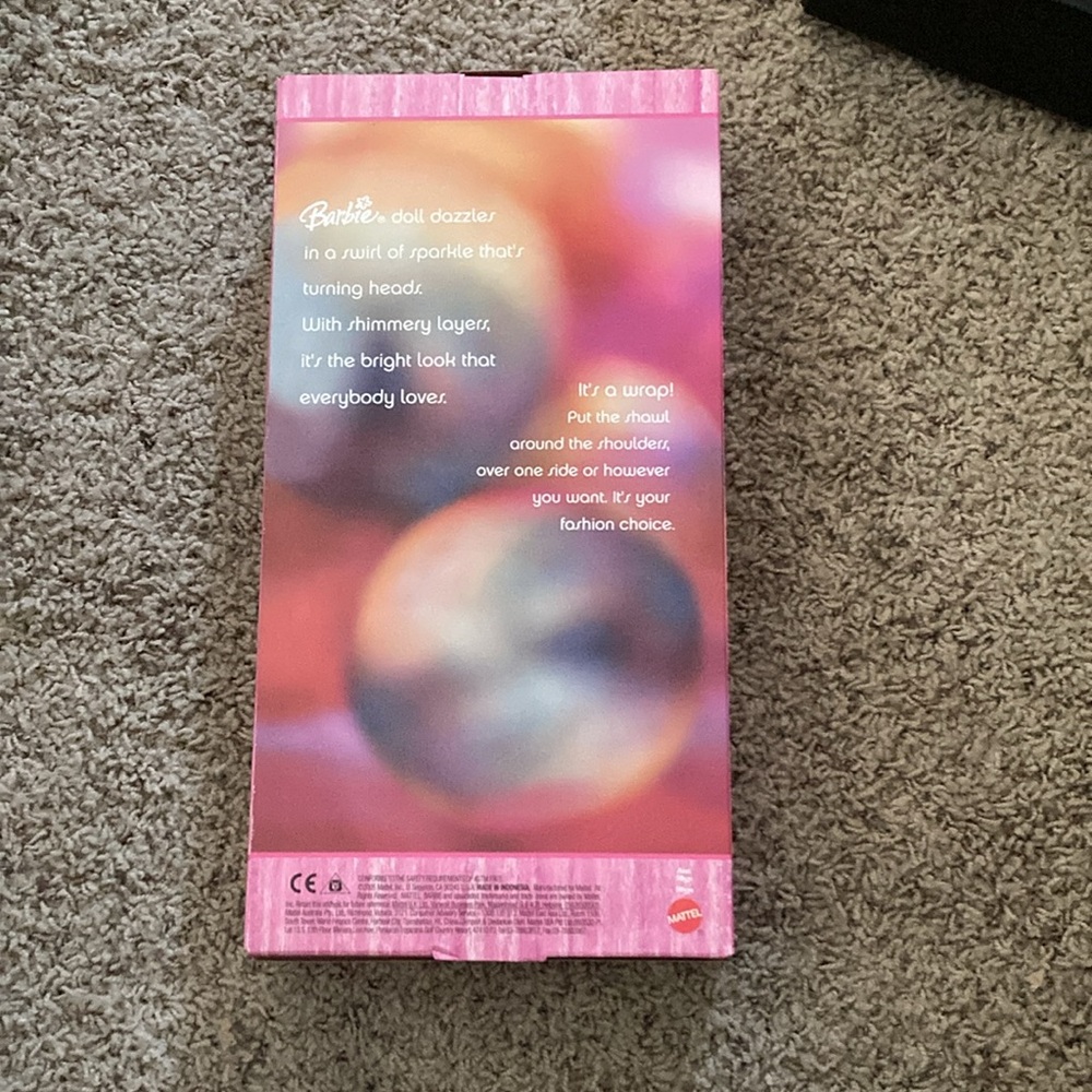 New Barbie fabulous night doll - Picture 2 of 2